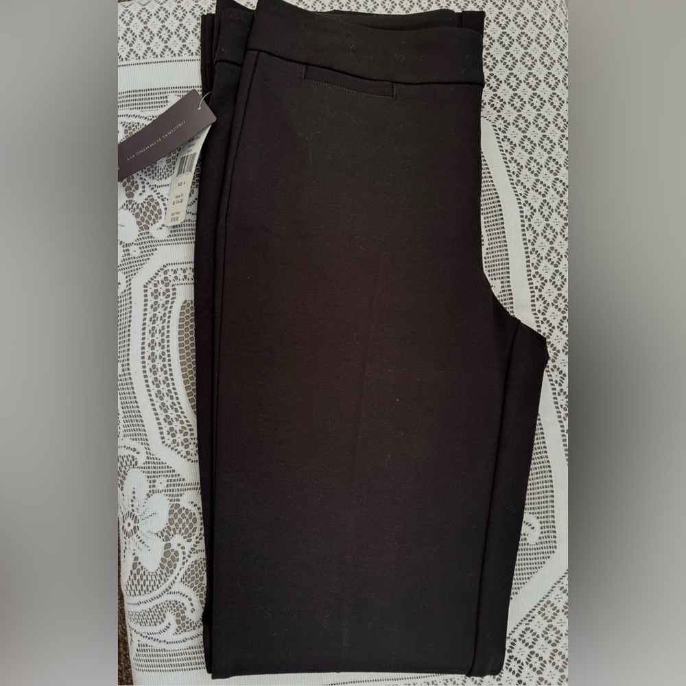 NYDJ Black Ponte pants NWT size 4 Original Slimming Fit